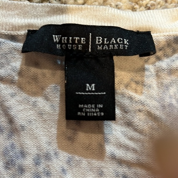 White House Black Market 3/4 Sleeve Print Cardigan - Picture 6 of 8